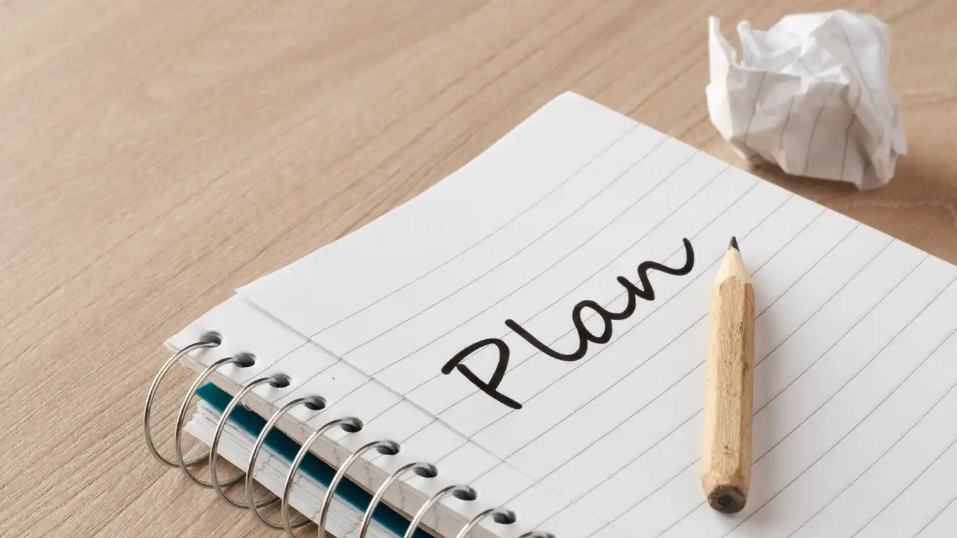 Planと書かれたメモ帳