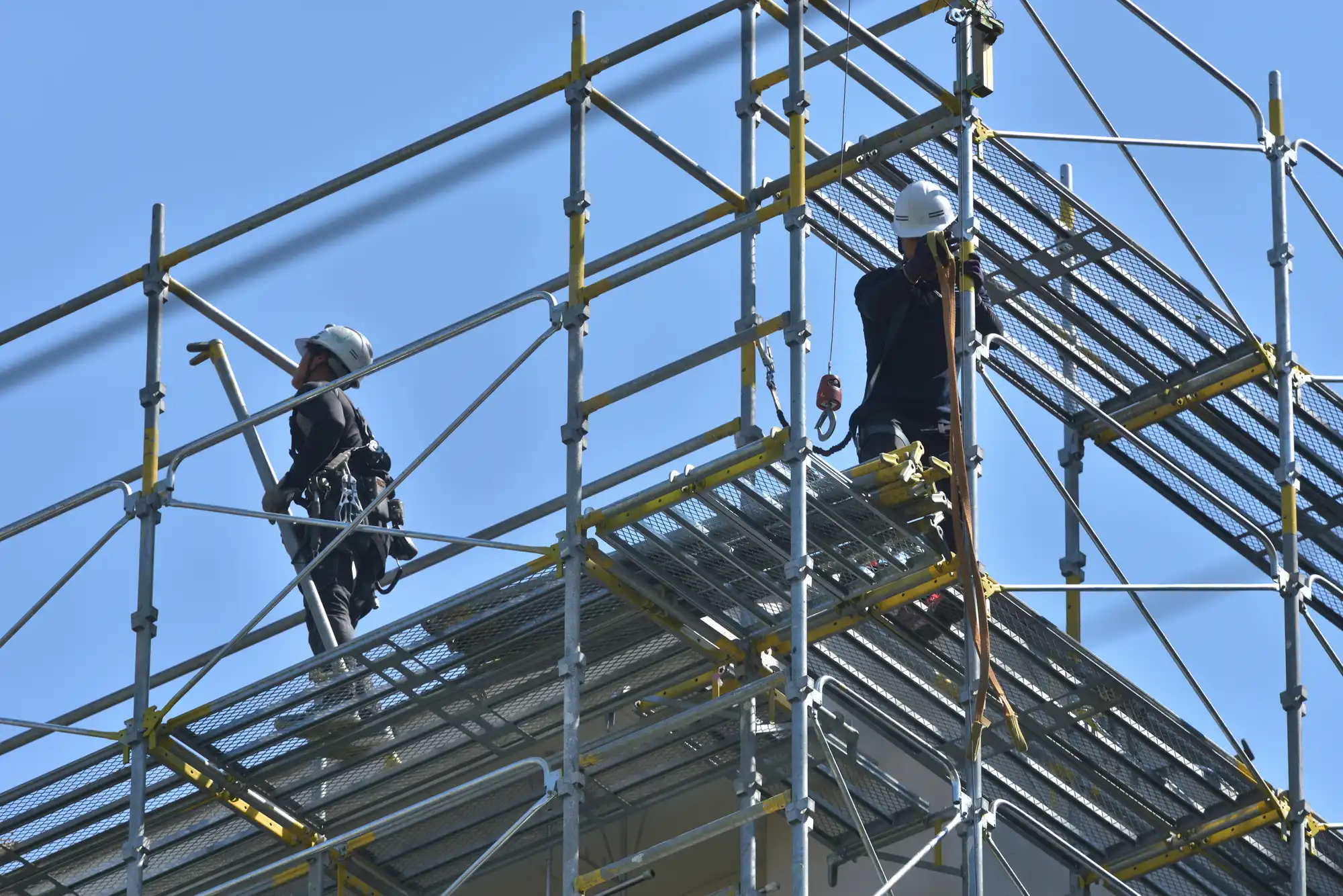 足場上での作業
